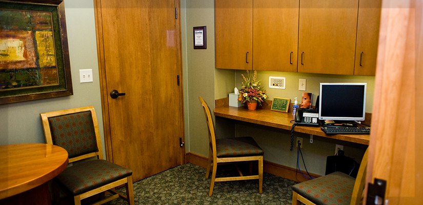 <strong>The Consult Room</strong> The consult room is a private space for you to meet with one of our dentists to discuss treatment plans and to get answers to any questions you have in a more comfortable setting.